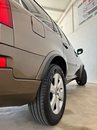 Volvo XC90 2.4 D5 200Cv AWD 7 Plazas