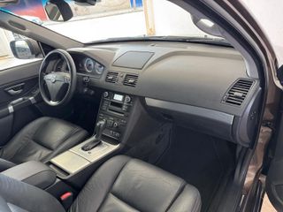 Volvo XC90 2.4 D5 200Cv AWD 7 Plazas