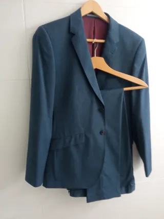 Traje ideal graduación, azul