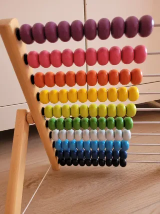 Ábaco de madera Ikea