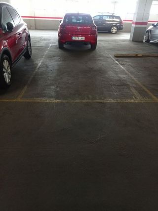 Garaje en venta en Gavarra en Cornellà de Llobregat