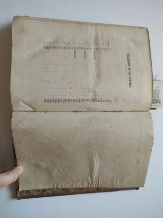Los Misterios del Cadalso Libro
