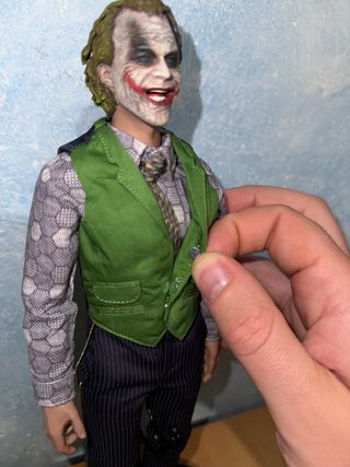 Joker 1/6 Action Figure