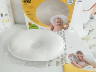 Cojín Mimos para postura bebé y funda.
