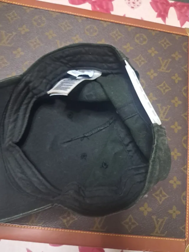 Cappello con Pantera e cappello Adidas