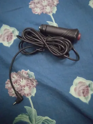 DETECTOR DE RADARES MARCA KAZA MODELO DT 380