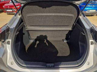 Toyota C-HR 1.8 Advance Hybrid 140