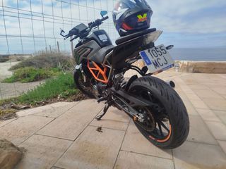 KTM Duke 125