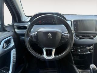 Peugeot 208 2016