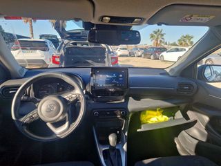 Toyota Yaris 1.5 120H Active Plus