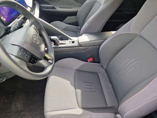 Toyota C-HR 1.8 Advance Hybrid 140