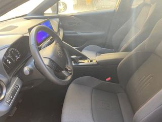 Toyota C-HR 1.8 Advance Hybrid 140