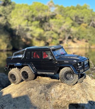 Traxxas TRX6 Mercedes Benz 6x6 Crawler