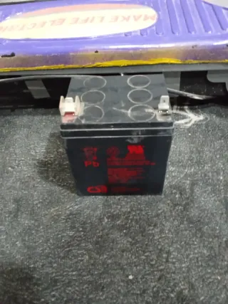 Patinete Eléctrico Infantil (batería de repuesto).