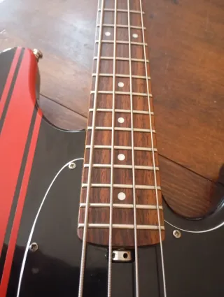 Bajo Ibanez ATK