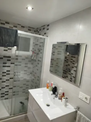 Alquiler de habitación Zaidín-PTS  abril y mayo