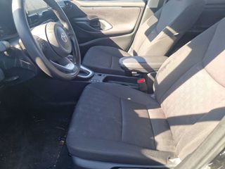 Toyota Yaris 1.5 120H Active Plus