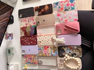 iPhone 15 Rosa + fundas y protectores