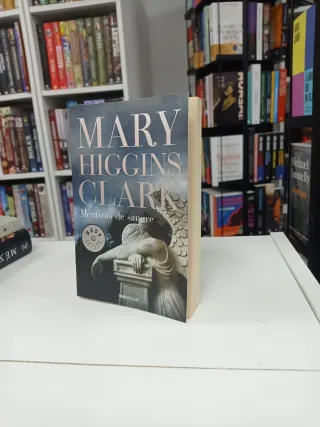 Mentiras de sangre (Spanish Edition)