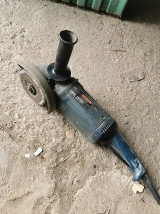 Radial Bosch GWS 18-180