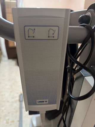 Cama articulada automática para enfermos