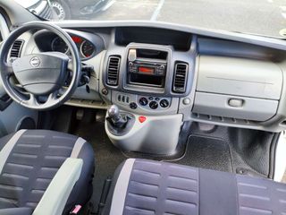 Nissan Primastar 2014 9 plazas