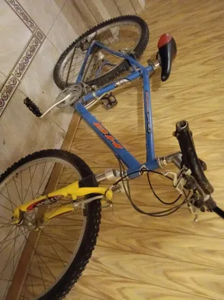 Bicicleta BH Azul