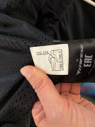 Chaqueta Dainese Moto Negra + caso schubber SR2