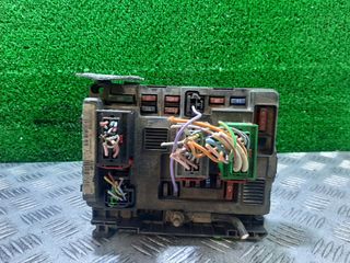 CAJA RELES / FUSIBLES 964349888000