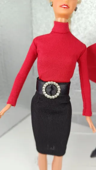 Conjunto Barbie: Vestido Rojo y Negro