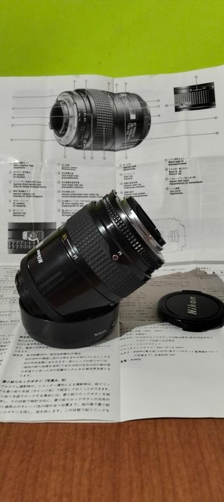 Objetivo Nikon AF Nikkor 35-105mm f/3.5-4.5 (MKI)