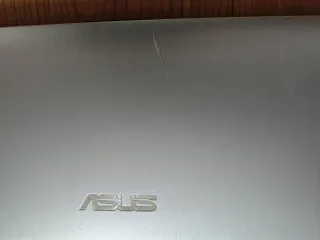 Portátil Asus i7-6500U