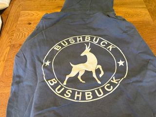 Sudadera Bushbuck Gris con Logo