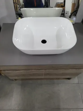Mueble de baño 2 piezas + lavabo + Espejo (NUEVO)
