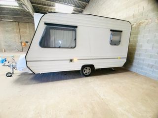 Caravana ADRIA 750kg