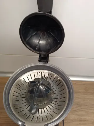 Exprimidor eléctrico frutas