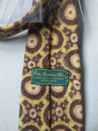 Corbata Lana Virgen Hecha a Mano. Invierno