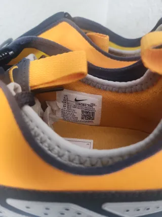 Nike Air Max SNDR Mujer