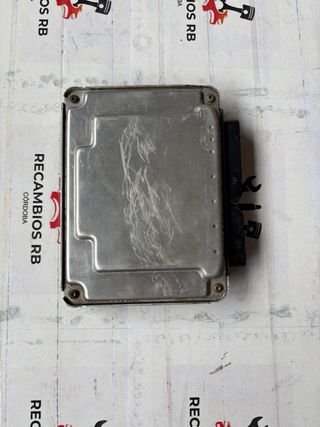 Centralita Motor UCE Bosch 038906019HT VW