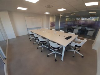 Oficina en alquiler en Los Naranjos - Las Brisas en Marbella