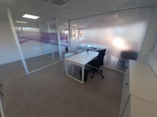 Oficina en alquiler en Los Naranjos - Las Brisas en Marbella
