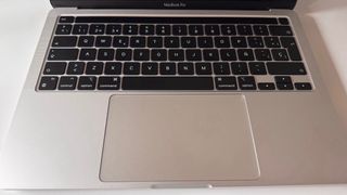 MacBook Pro 13 M1 2020 - Como nuevo
