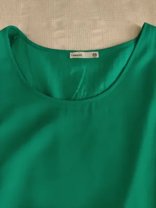 Vestido fiesta verde con lazo