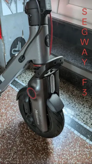 Monopattino Elettrico Segway Ninebot F3