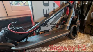 Monopattino Elettrico Segway Ninebot F3