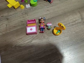 Casa de Muñecas Gabby Dollhouse y accesorios