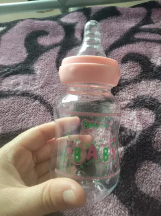 Biberones de juguete varios colores