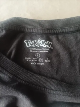 Camiseta y Peluche Pikachu