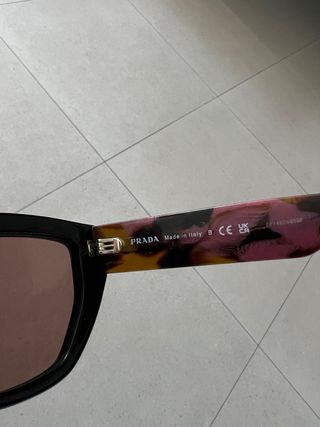 Gafas de sol Prada SPR A09