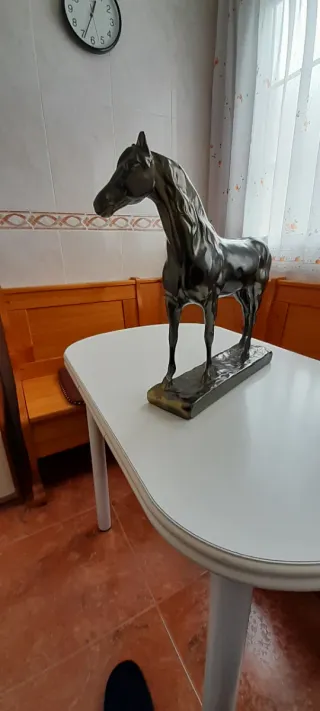 Caballo Escayola Bronce